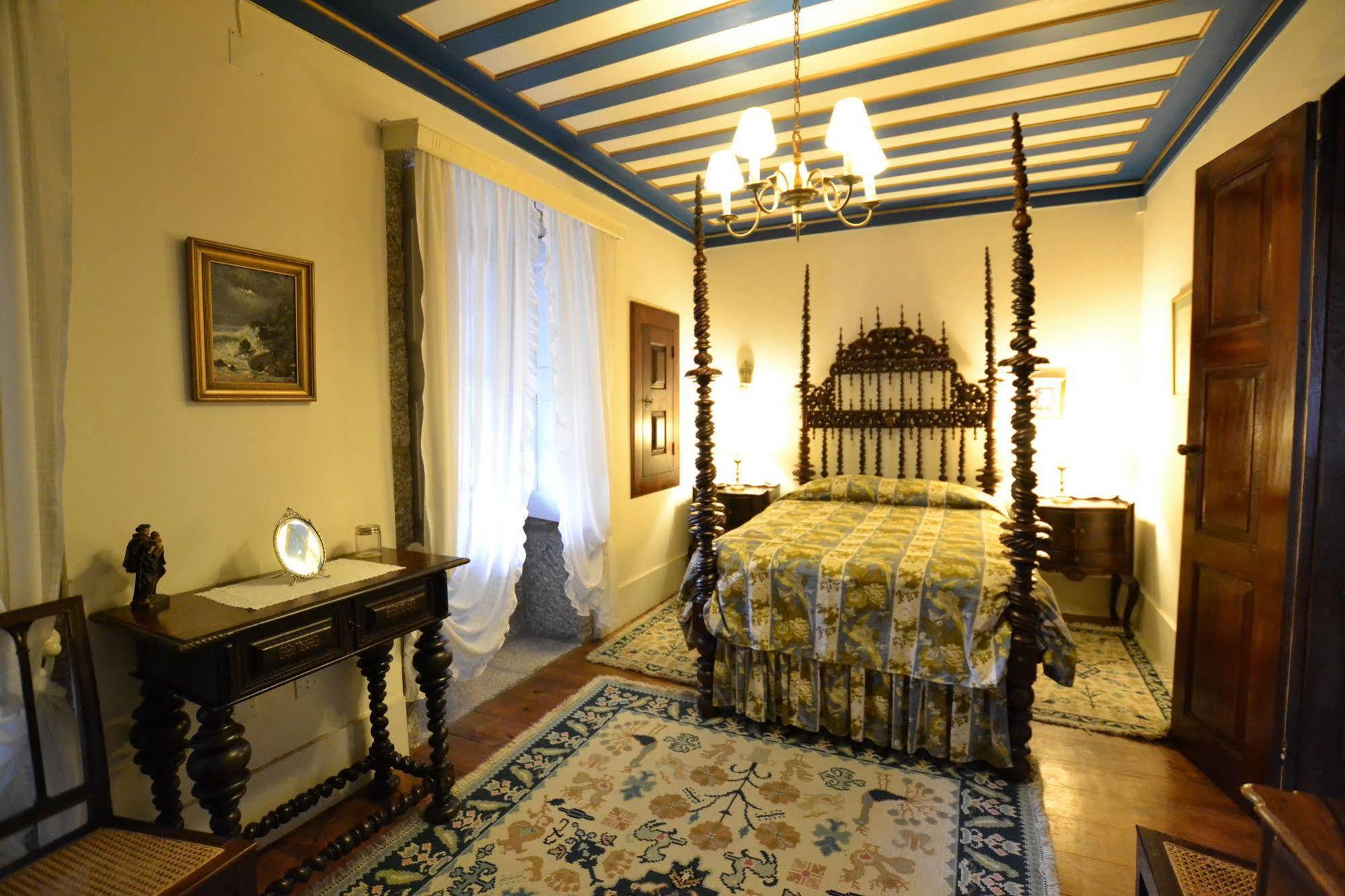 Casa Das Paredes Fafe Exterior photo